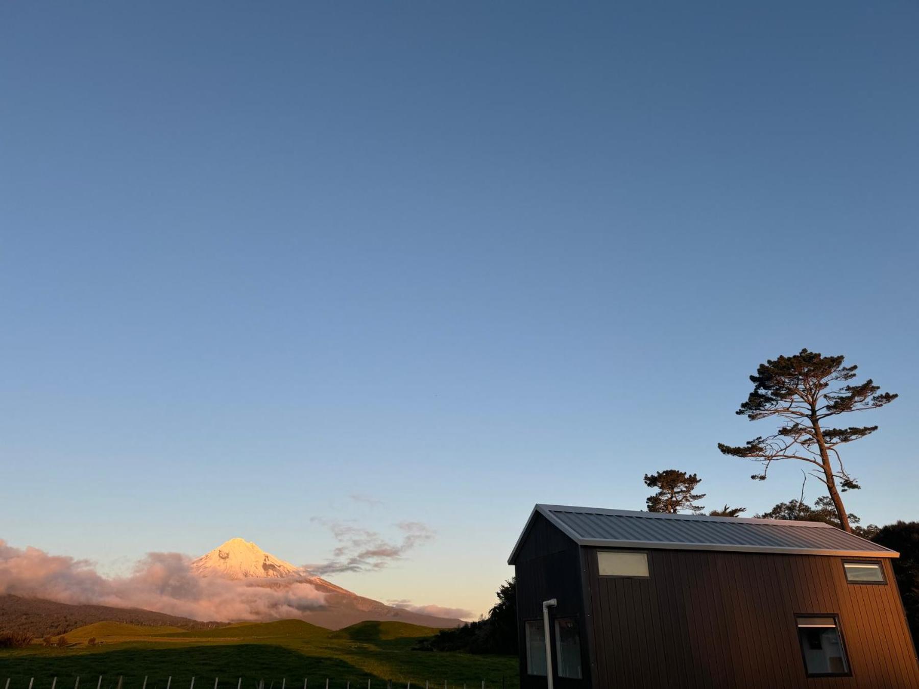 Holiday home Sacred Ground By Tiny Away *